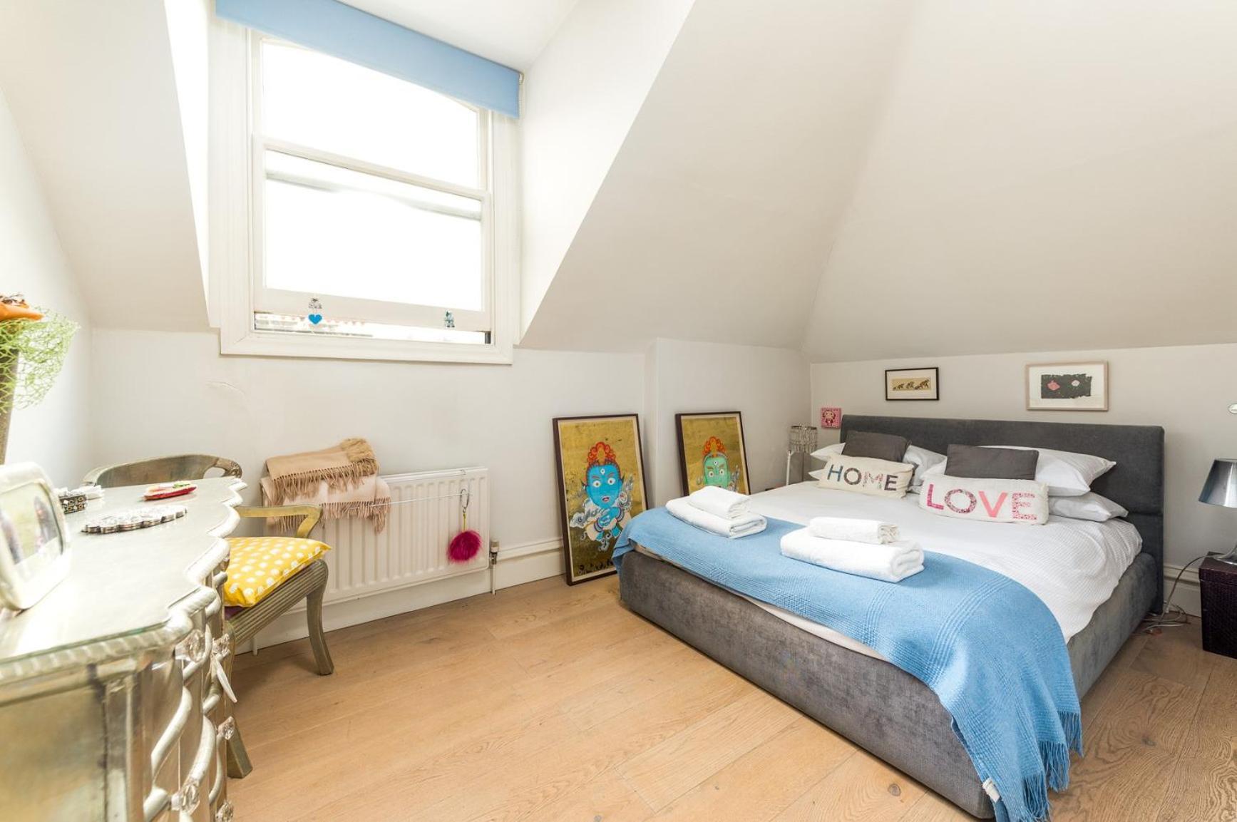 Pleasant Earl'S Court Apartment Near Hyde Park By Underthedoormat London Exterior photo